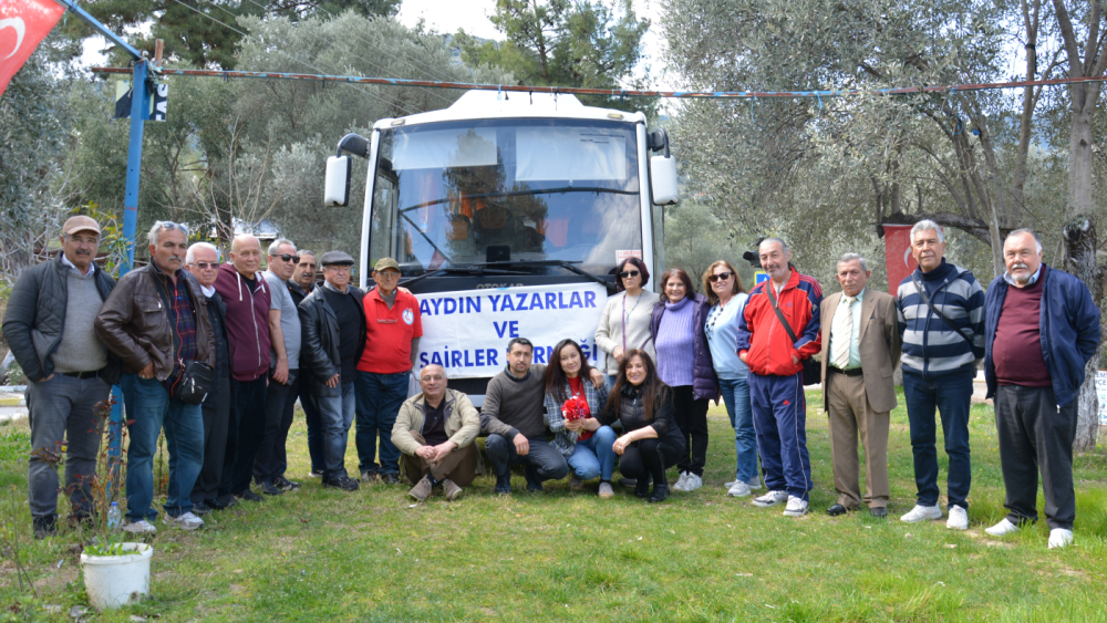 Aydınlı şair ve yazarlar kültür gezisi başlattı